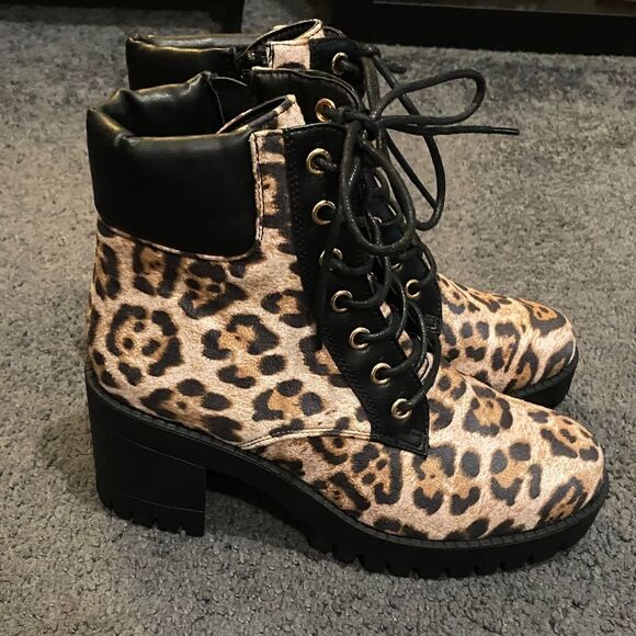 TOP Moda Leopard Lace-Up Boots - Picture 3 of 8